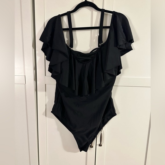 One peice bathing suit! - Picture 1 of 4